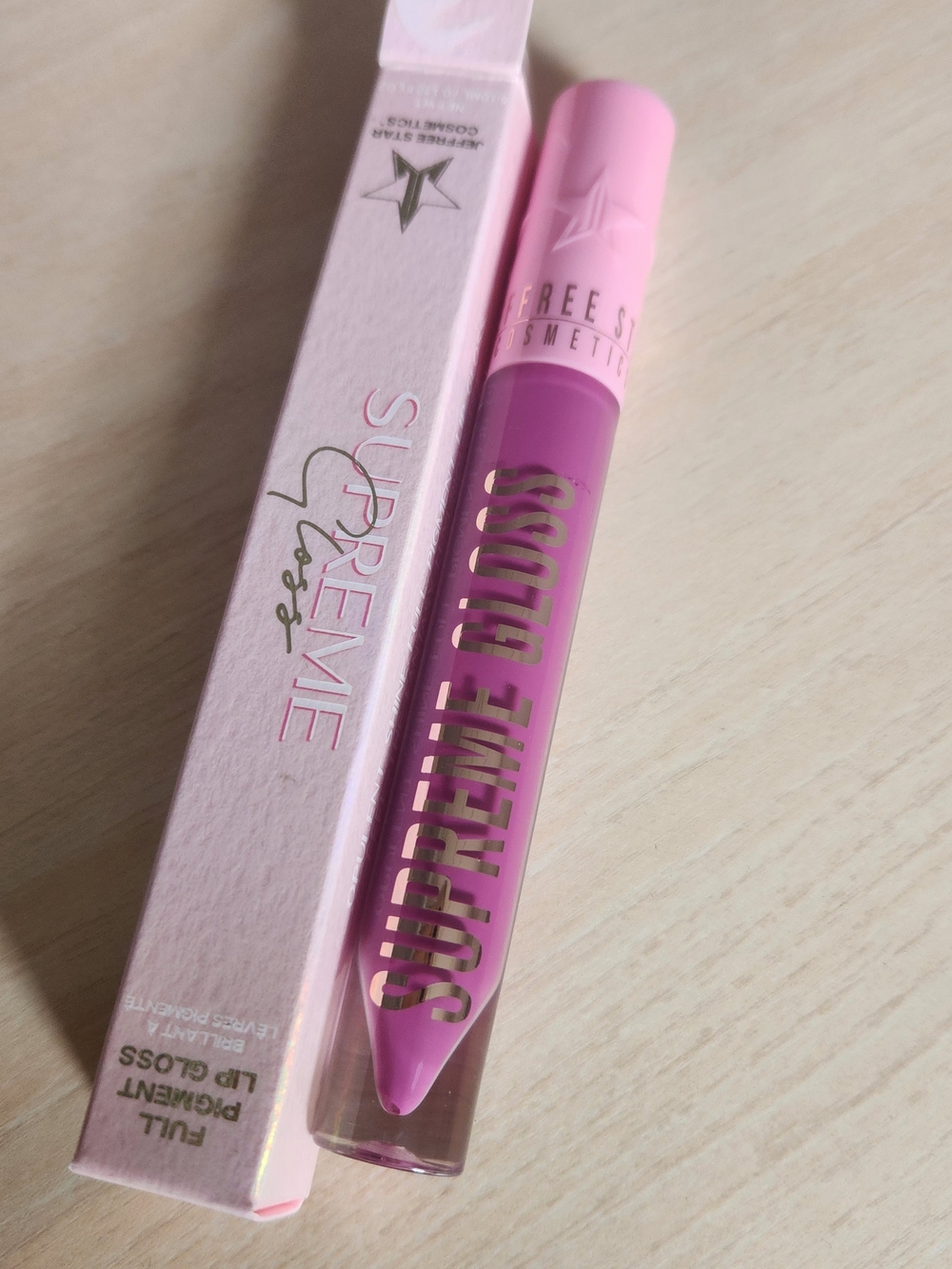 Jeffree Star Supreme Gloss Lip Gloss - "More Than Friends"